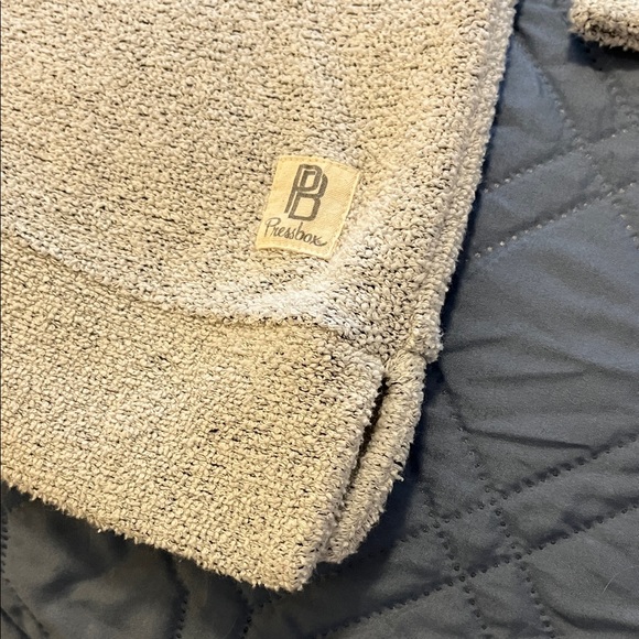 Georgia Pressbox Pullover - Picture 2 of 7